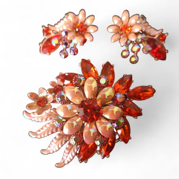 Vintage Peach Enamel & Orange Rhinestone Flower Brooch & Earring Set - Picture 3 of 9